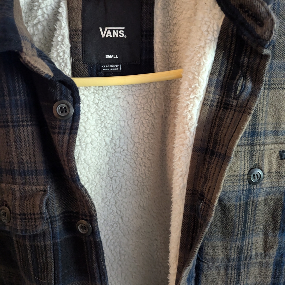 Vans NWOT "Howard" Sherpa lined flannel jacket! SM